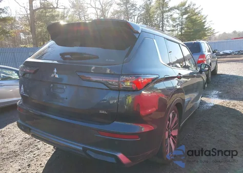 2025 Mitsubishi Outlander Sel 2.5 S-Awc from USA, damaged, VIN JA4J4WA81SZ016782